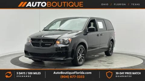 Black 2017 Dodge Grand Caravan SE Plus for sale in Jacksonville, FL