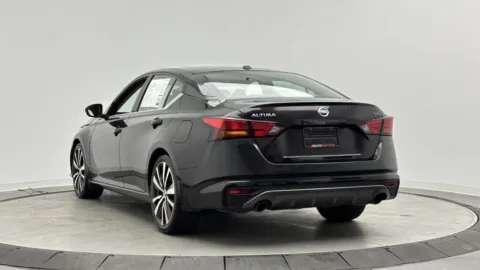 More photos of 2019 Nissan Altima 2.5 SR at Auto Boutique Florida, FL