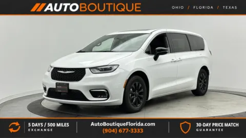 White 2026 Chrysler Pacifica Limited for sale in Jacksonville, FL