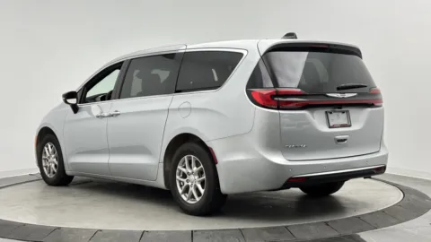 More photos of 2026 Chrysler Pacifica Select at Auto Boutique Florida, FL