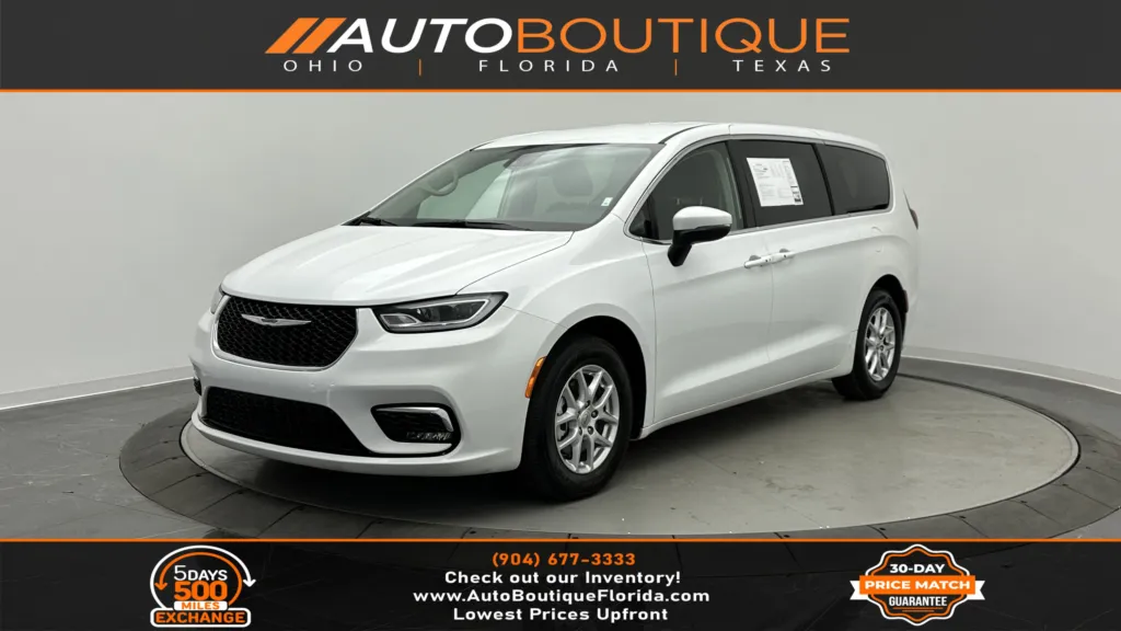 2023 Chrysler Pacifica Touring L for sale in Jacksonville, FL