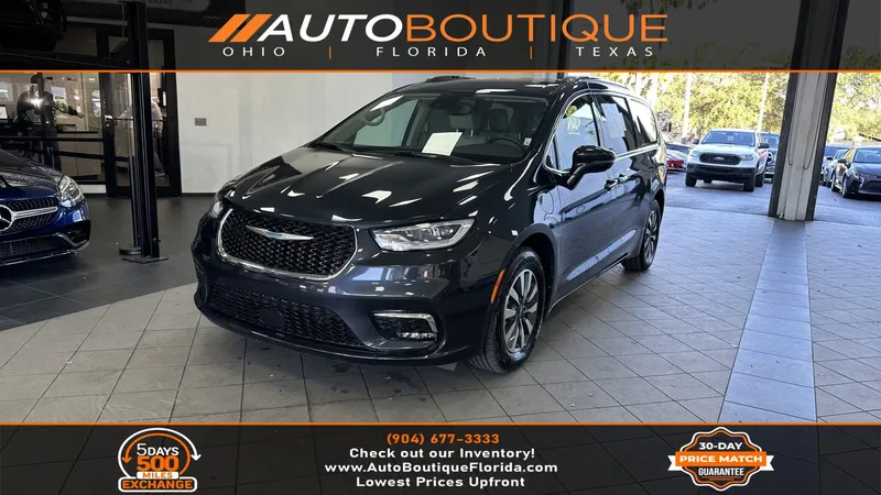 2021 Chrysler Pacifica Hybrid Touring L for sale in Jacksonville, FL