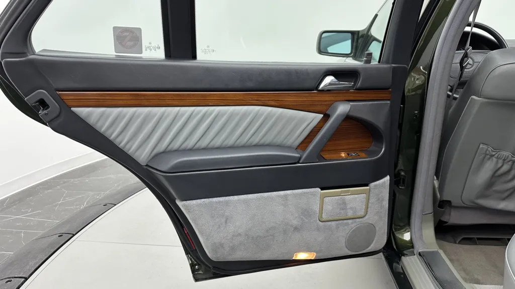 1992 Mercedes-Benz 300 - Photo 28