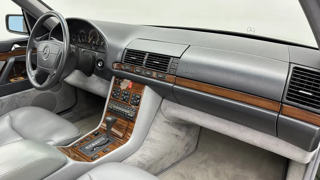 1992 Mercedes-Benz 300 - Photo 17