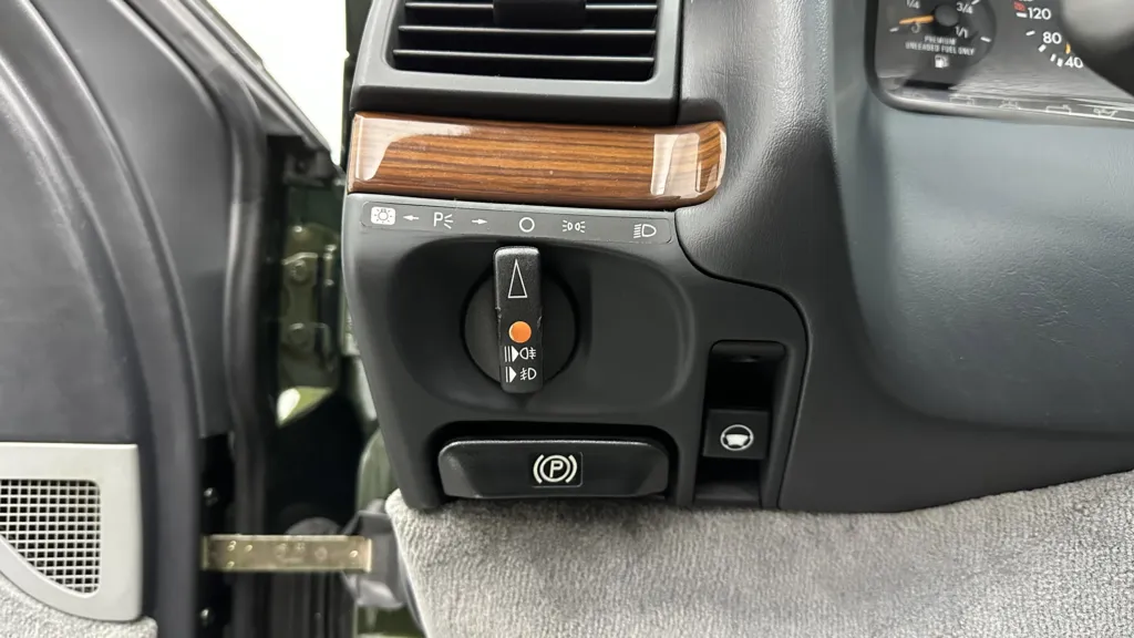 1992 Mercedes-Benz 300 - Photo 20