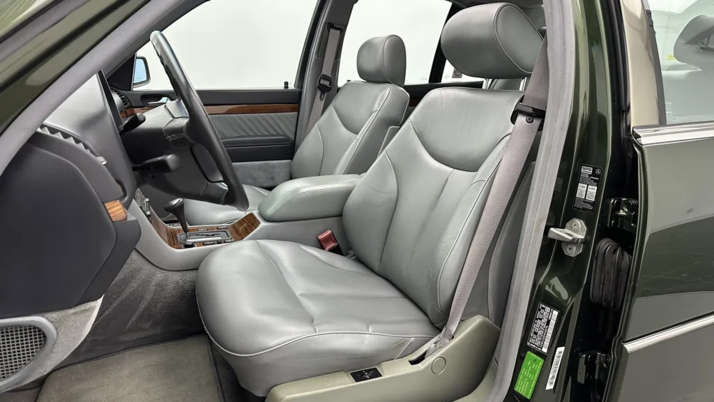 1992 Mercedes-Benz 300 - Photo 21