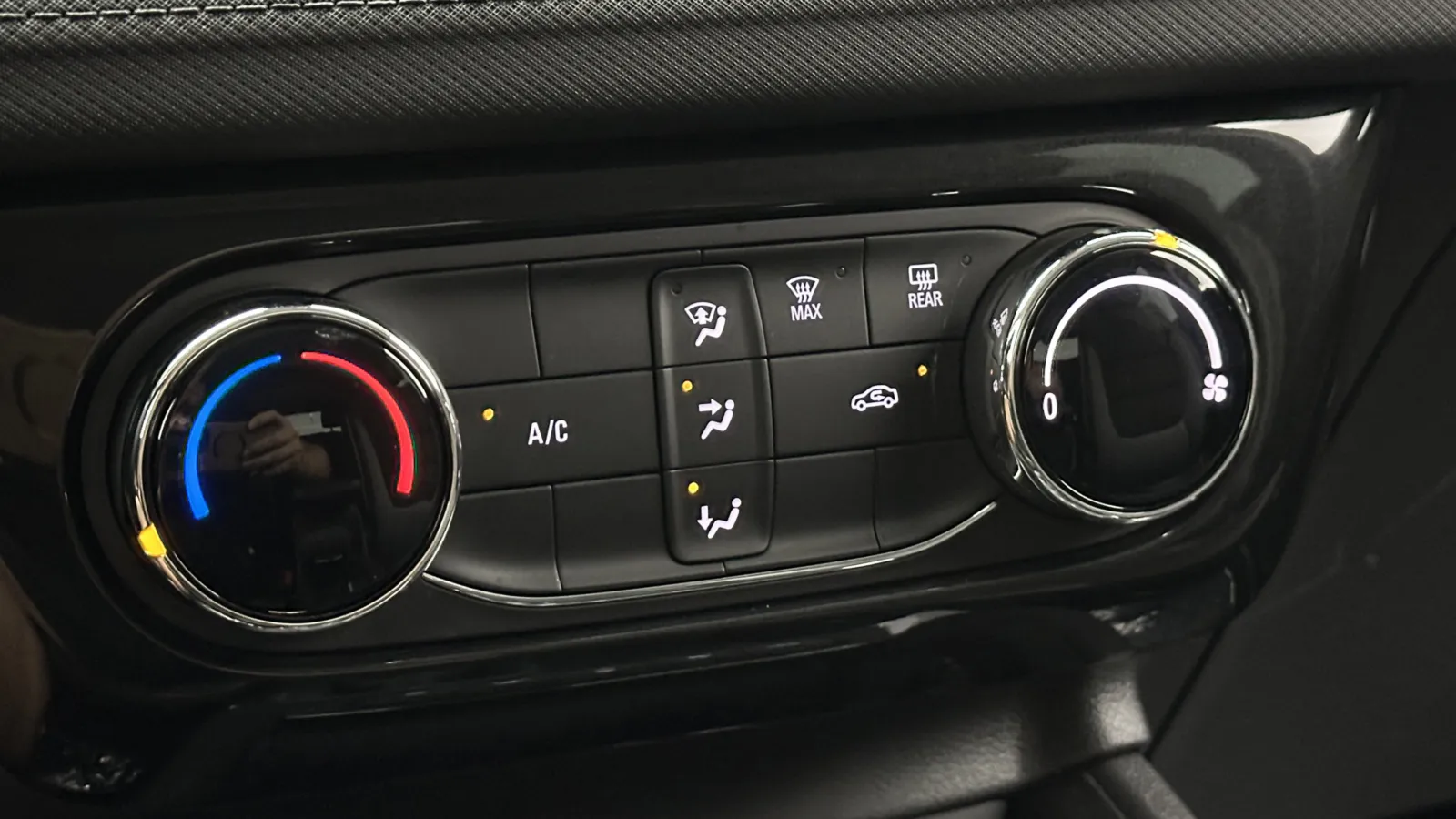 2025 Chevrolet Trailblazer LT - Photo 11