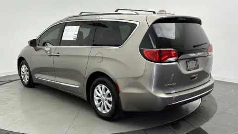 More photos of 2018 Chrysler Pacifica Touring L Plus at Auto Boutique Florida, FL