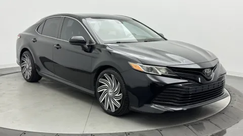 Another view of 2018 Toyota Camry SE for sale in Jacksonville, FL at Auto Boutique Florida
