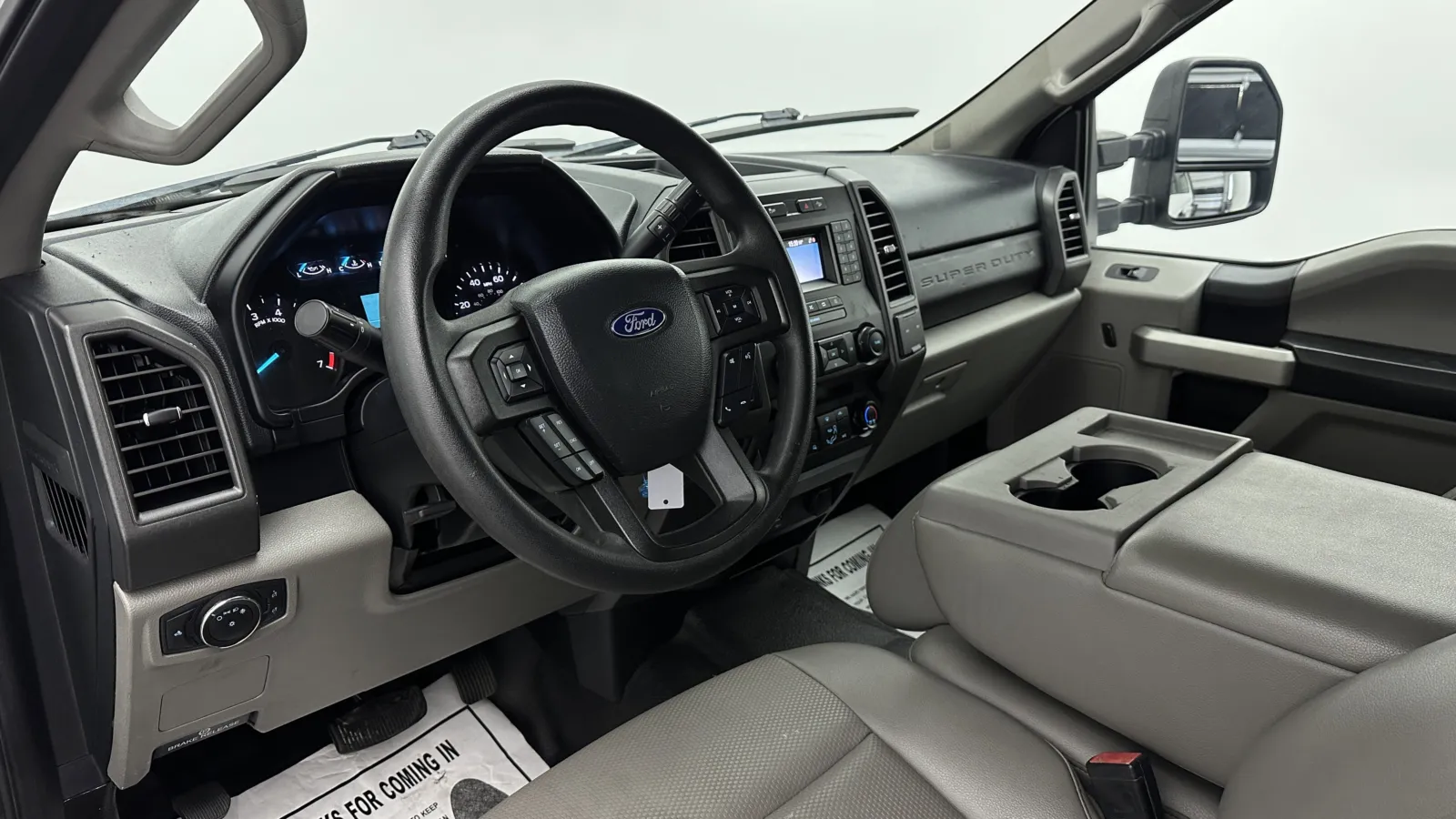 2020 Ford F-350 Super Duty Chassis Cab XL - Photo 8