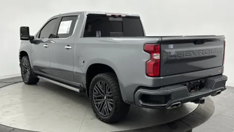 More photos of 2020 Chevrolet Silverado 1500 High Country at Auto Boutique Florida, FL