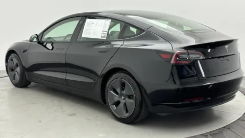 More photos of 2021 Tesla Model 3 Standard Range Plus at Auto Boutique Florida, FL