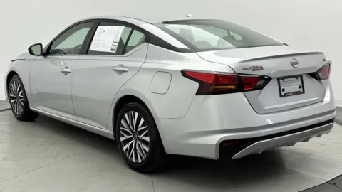 More photos of 2024 Nissan Altima 2.5 SV at Auto Boutique Florida, FL