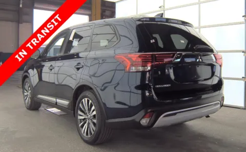 More photos of 2020 Mitsubishi Outlander SE at Auto Boutique Florida, FL