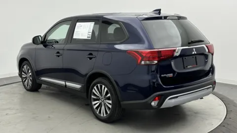 More photos of 2020 Mitsubishi Outlander SE at Auto Boutique Florida, FL