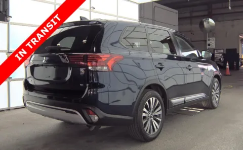 More photos of 2020 Mitsubishi Outlander SE at Auto Boutique Florida, FL