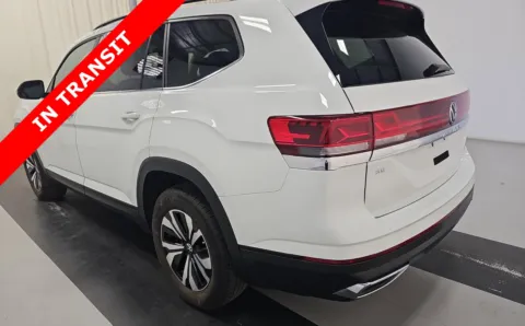 More photos of 2024 Volkswagen Atlas 2.0T SE at Auto Boutique Florida, FL