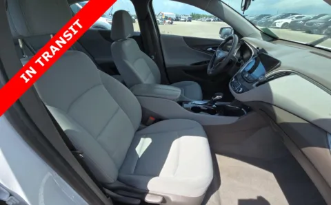 More photos of 2023 Chevrolet Malibu LT at Auto Boutique Florida, FL