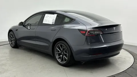 More photos of 2021 Tesla Model 3 Standard Range Plus at Auto Boutique Florida, FL
