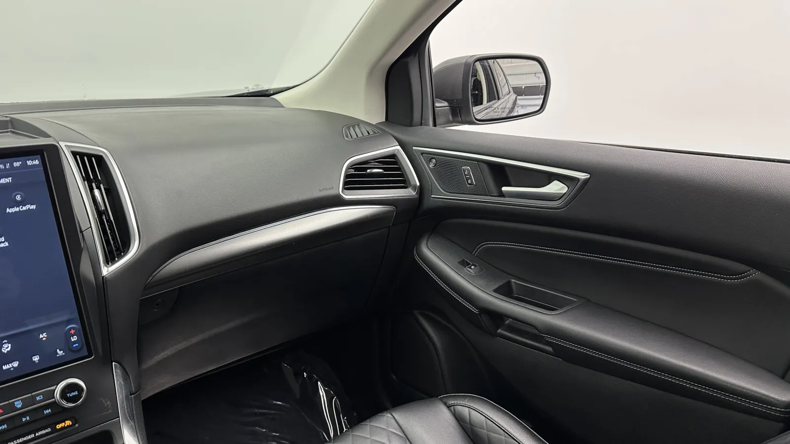 2024 Ford Edge Titanium - Photo 18