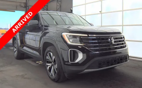 Another view of 2024 Volkswagen Atlas 2.0T SE for sale in Jacksonville, FL at Auto Boutique Florida