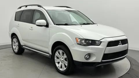 Another view of 2012 Mitsubishi Outlander SE for sale in Jacksonville, FL at Auto Boutique Florida