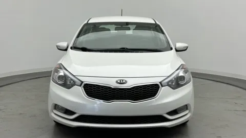 Photos of 2016 Kia Forte 5-Door LX for sale in Jacksonville, FL at Auto Boutique Florida