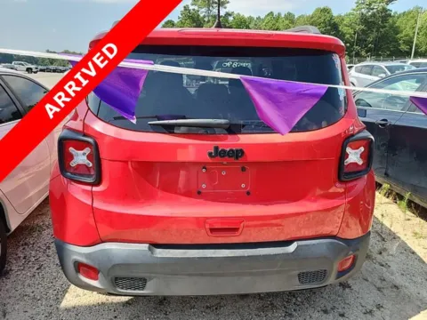 More photos of 2019 Jeep Renegade Altitude at Auto Boutique Florida, FL