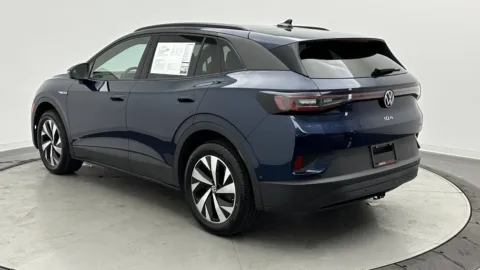 More photos of 2023 Volkswagen ID.4 Pro at Auto Boutique Florida, FL