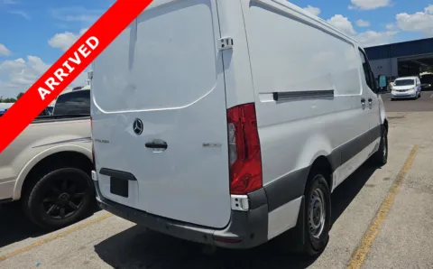More photos of 2022 Mercedes-Benz Sprinter Cargo Van 1500 at Auto Boutique Florida, FL