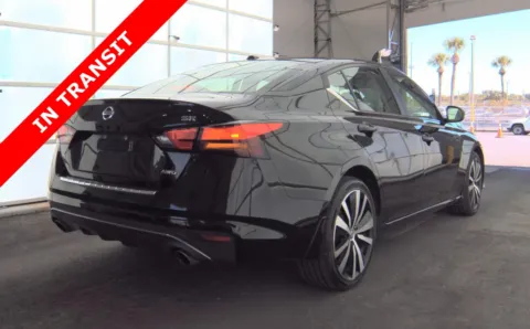 More photos of 2019 Nissan Altima 2.5 SR at Auto Boutique Florida, FL