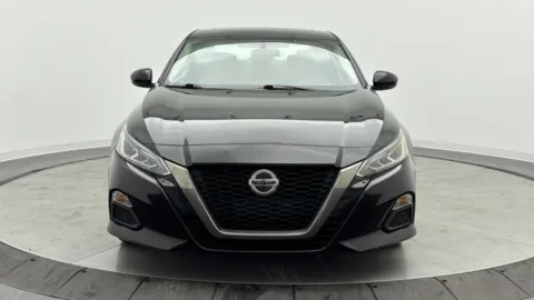 Photos of 2019 Nissan Altima 2.5 SR for sale in Jacksonville, FL at Auto Boutique Florida