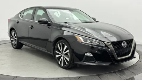 Another view of 2019 Nissan Altima 2.5 SR for sale in Jacksonville, FL at Auto Boutique Florida