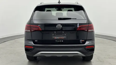 More photos of 2024 Volkswagen Taos SE at Auto Boutique Florida, FL