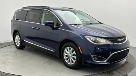 Another view of 2017 Chrysler Pacifica Touring-L for sale in Jacksonville, FL at Auto Boutique Florida