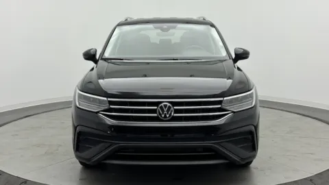 Photos of 2024 Volkswagen Tiguan SE for sale in Jacksonville, FL at Auto Boutique Florida