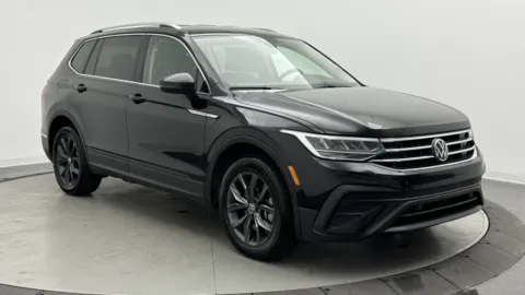 Another view of 2024 Volkswagen Tiguan SE for sale in Jacksonville, FL at Auto Boutique Florida