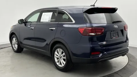 More photos of 2019 Kia Sorento LX V6 at Auto Boutique Florida, FL