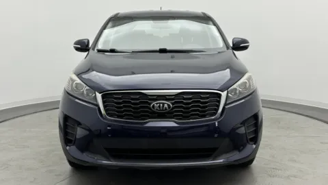 Photos of 2019 Kia Sorento LX V6 for sale in Jacksonville, FL at Auto Boutique Florida