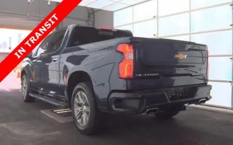 More photos of 2022 Chevrolet Silverado 1500 LTD High Country at Auto Boutique Florida, FL