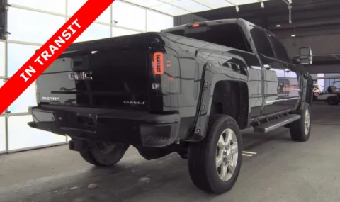 More photos of 2018 GMC Sierra 2500HD Denali at Auto Boutique Florida, FL