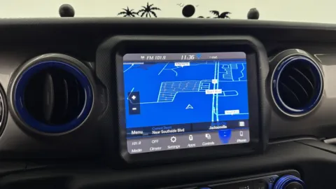 More photos of 2018 Jeep Wrangler Unlimited Sahara at Auto Boutique Florida, FL