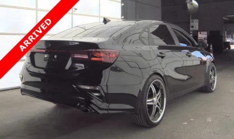 More photos of 2021 Kia Forte LXS at Auto Boutique Florida, FL