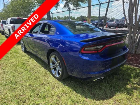 More photos of 2022 Dodge Charger SXT at Auto Boutique Florida, FL