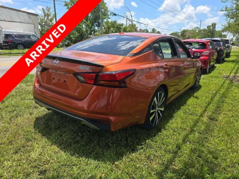 More photos of 2019 Nissan Altima 2.5 SR at Auto Boutique Florida, FL