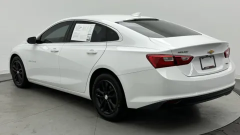 More photos of 2018 Chevrolet Malibu LT at Auto Boutique Florida, FL