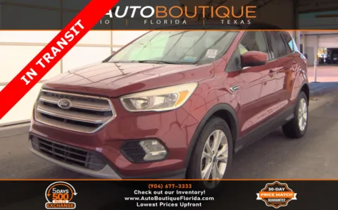 Red 2019 Ford Escape SE for sale in Jacksonville, FL