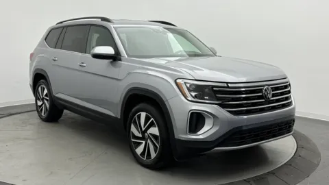 Another view of 2024 Volkswagen Atlas 2.0T SE w/Technology for sale in Jacksonville, FL at Auto Boutique Florida