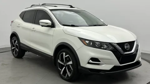 Another view of 2020 Nissan Rogue Sport SL for sale in Jacksonville, FL at Auto Boutique Florida