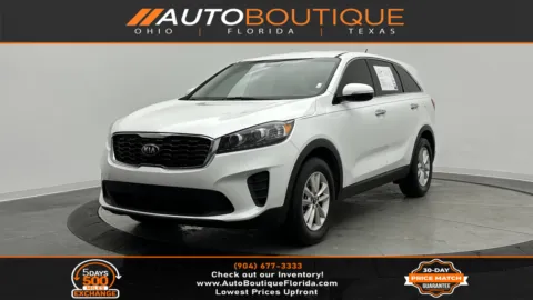 White 2019 Kia Sorento LX V6 for sale in Jacksonville, FL